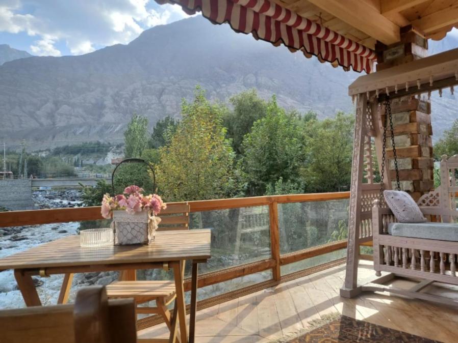 Riverdale Gilgit Ngoại thất bức ảnh