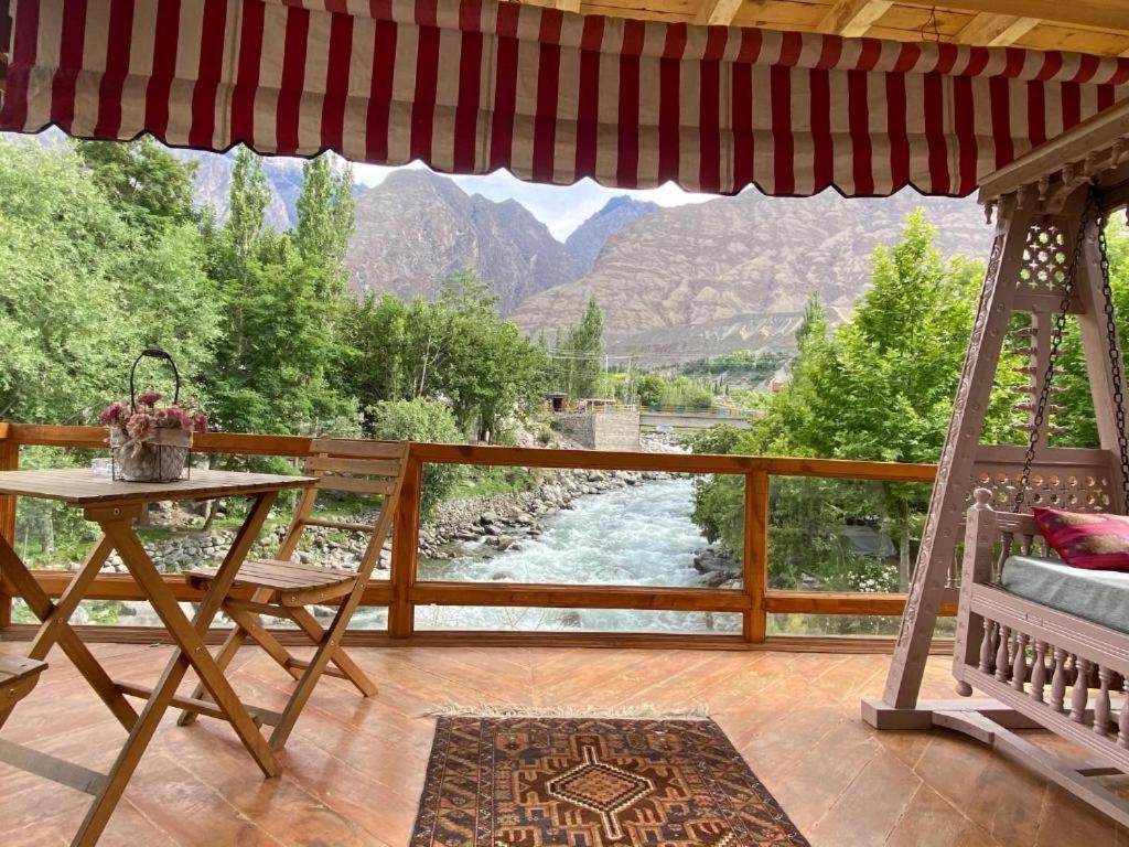 Riverdale Gilgit Ngoại thất bức ảnh